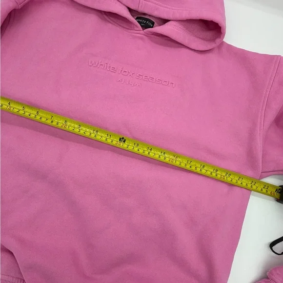 White Fox Pink Hoodie “White Fox Season” Embossed Logo Size S/M Oversized - Picture 5 of 10